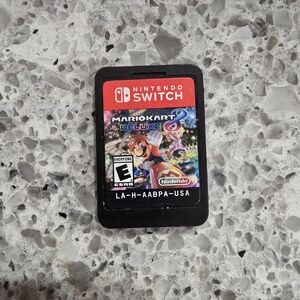 Nintendo switch Mario Kart Delux 8  GAME ONLY '